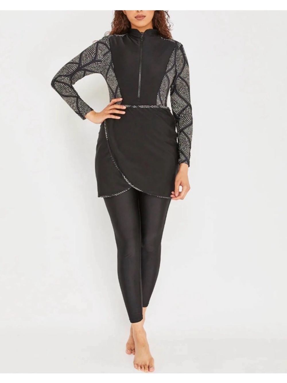Lyra Modest 3-Piece Swimsuit in Black - Picture 6 of 6